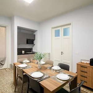 https://vespucci-imperial-house.it-tuscanyhotel.com